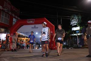 BIB: 4275, 4105
                            <button type="button" onclick="openModal(26263956)" class="btn btn-primary btn-sm float-right btn-popup" data-toggle="modal" data-target=".modal-high-quality">
                        <i class="fas fa-shopping-cart"></i> Add to Cart
                    </button>
                                            <button type="button" onclick="isThisMe(26263956, true)" class="btn btn-success btn-sm float-right btn-popup btn-isme hidden" data-toggle="tooltip" data-placement="bottom" title="นี่คือรูปของคุณใช่ไหม คลิกที่นี่เพื่อเอาเข้าอัลบั้ม">
                        <i class="fas fa-plus"></i> Add to album
                    </button>
                    <button type="button" onclick="isThisMe(26263956, false)" class="btn btn-warning btn-sm float-right btn-popup btn-isnotme hidden">
                        <i class="fas fa-ban"></i> Remove from album
                    </button>